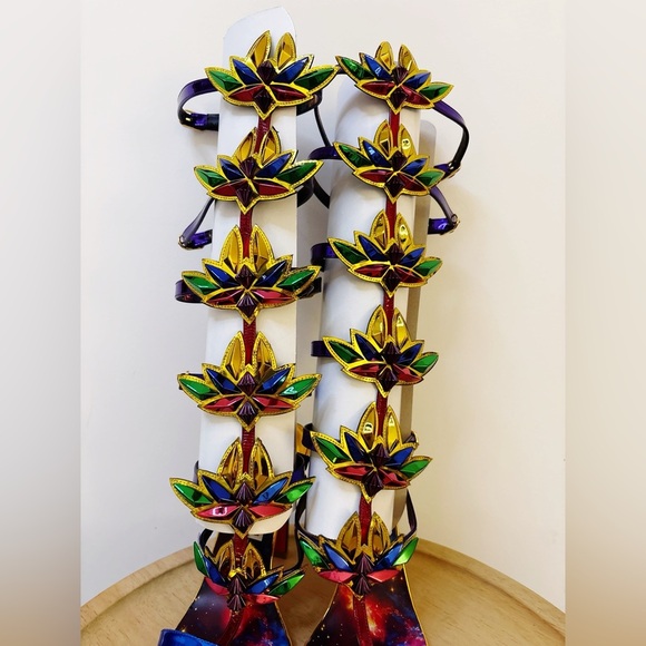 New Christian Louboutin x Marvel Sea Warrior Leather Heels - Picture 7 of 13